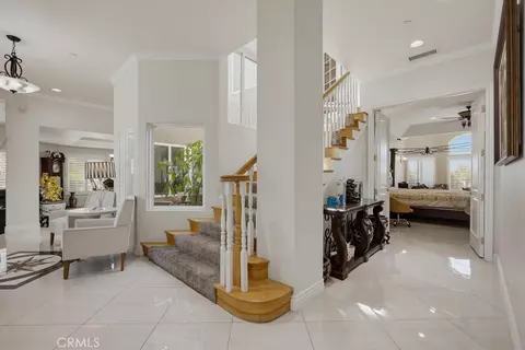 Entry Way - 2525 Prospect Dr, Upland, CA 91784 photo 5 of 7
