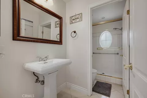 Bath - 2525 Prospect Dr, Upland, CA 91784 photo 6 of 8