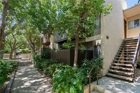 18350 Hatteras St #267, Tarzana, CA 91356