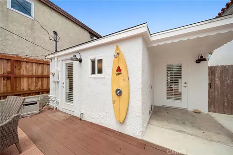 Exterior - 244 Cahuenga Dr, Oxnard, CA 93035 photo 8 of 15