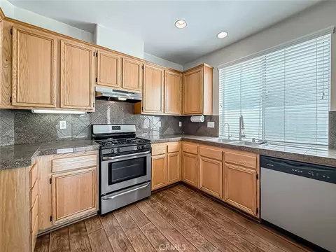 Kitchen - 1630 Licho Way, Oxnard, CA 93030 photo 3 of 6