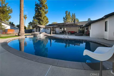 19501 Vintage St, Northridge, CA 91324