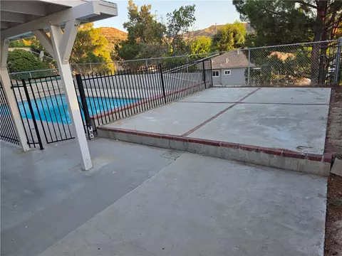 20616 Steve Jon St, Saugus, CA 91350 photo 30