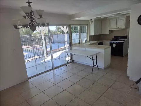 20616 Steve Jon St, Saugus, CA 91350 photo 5