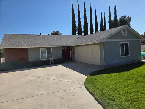 20616 Steve Jon St, Saugus, CA 91350 photo 2