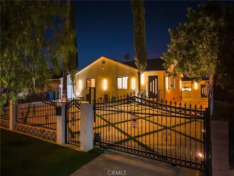 7660 Radford Ave, North Hollywood, CA 91605