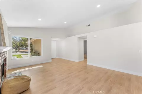 Living - 43552 Yew St, Lancaster, CA 93536 photo 3 of 8