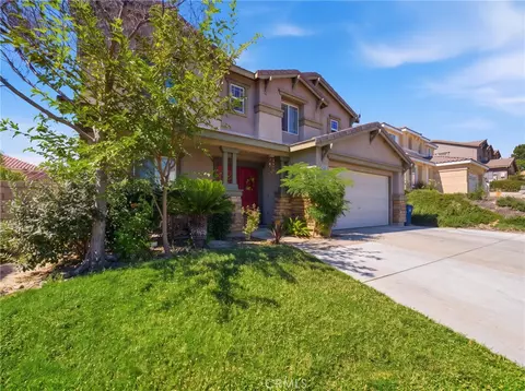 Exterior - 2802 Pewter, Palmdale, CA 93550 photo 3 of 7