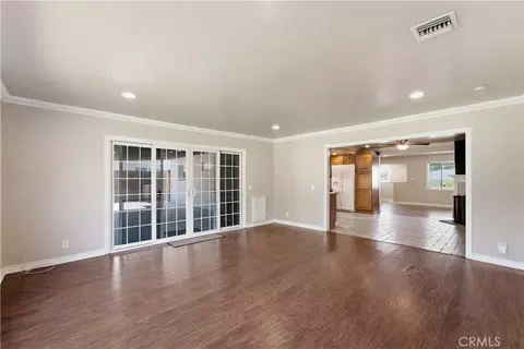 Living - 537 W Whitcomb, Glendora, CA 91741 photo 6 of 6