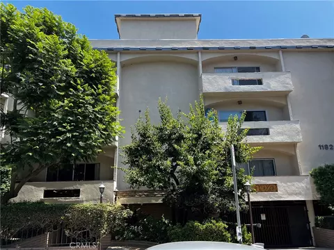 11820 Mayfield #317, Los Angeles, CA 90049