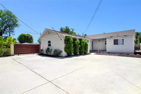 22602 Victory Blvd, Woodland Hills, CA 91367