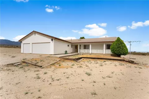 Exterior - 33535 170th E, Llano, CA 93544 photo 2 of 5