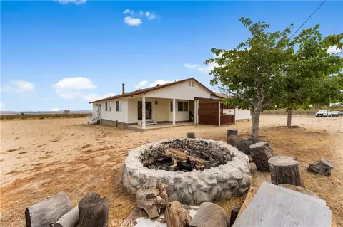 Exterior - 33535 170th E, Llano, CA 93544 photo 5 of 5