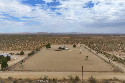 View/Area - 33535 170th E, Llano, CA 93544 photo 3 of 3