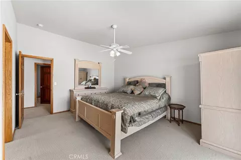 Bedroom - 33535 170th E, Llano, CA 93544 photo 2 of 7