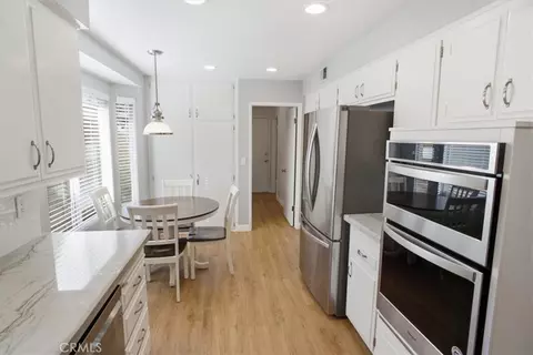 Kitchen - 22220 Barbacoa Dr, Saugus, CA 91350 photo 1 of 2