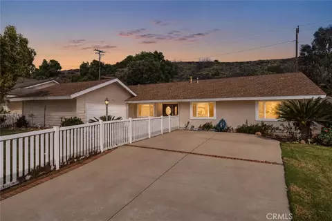 3976 Verde Vista Dr, Thousand Oaks, CA 91360