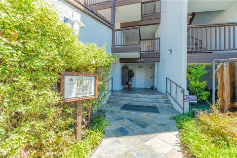 6275 Canoga #61, Woodland Hills, CA 91367