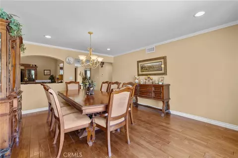 Dining - 9408 True Knoll Dr, Tujunga, CA 91042 photo 2 of 3
