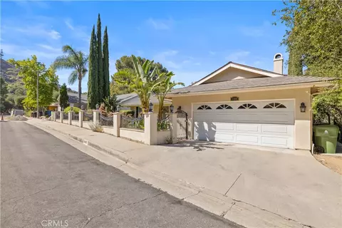 Exterior - 9408 True Knoll Dr, Tujunga, CA 91042 photo 2 of 10