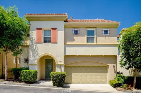 5668 Como, Woodland Hills, CA 91367