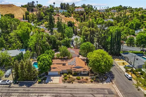 4898 Reforma Rd, Woodland Hills, CA 91364