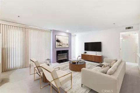 5350 White Oak Ave #212, Encino, CA 91316
