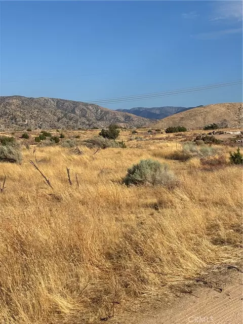 0 Vic E V4, Palmdale, CA 93550 photo 3
