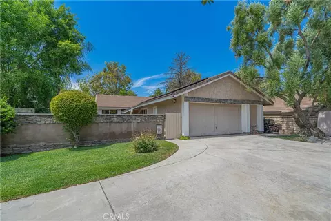 25557 Alesna, Valencia, CA 91355