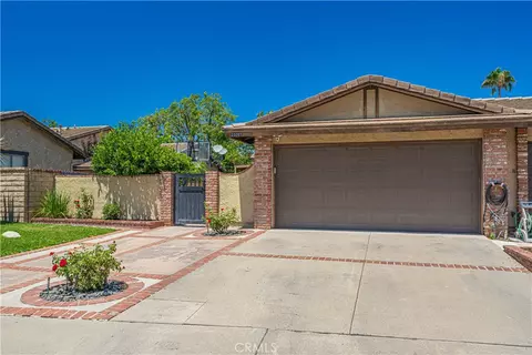 23207 Faisan Ct, Valencia, CA 91355