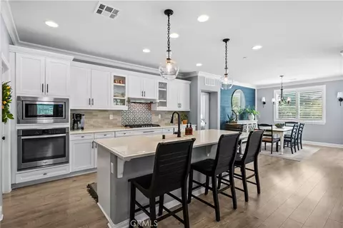 Kitchen - 28200 Nield Ct, Saugus, CA 91350 photo 1 of 5
