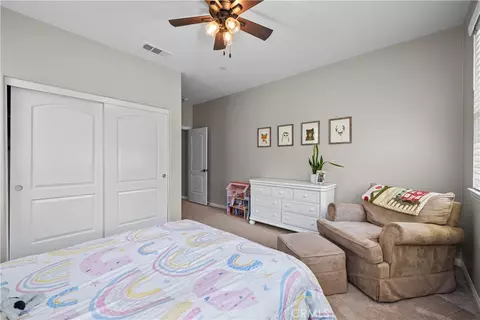 Bedroom - 28200 Nield Ct, Saugus, CA 91350 photo 11 of 11