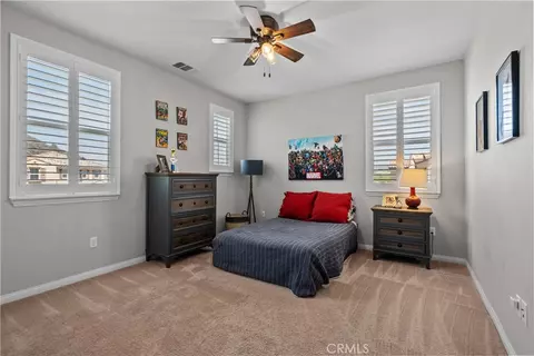Bedroom - 28200 Nield Ct, Saugus, CA 91350 photo 9 of 11