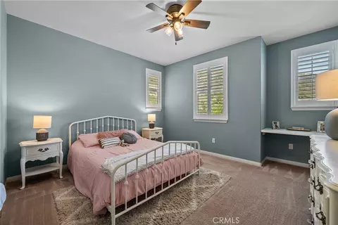 Bedroom - 28200 Nield Ct, Saugus, CA 91350 photo 6 of 11
