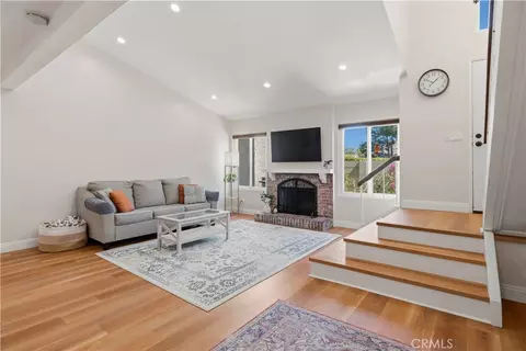 Living - 5676 E Los Angeles, Simi Valley, CA 93063 photo 1 of 1
