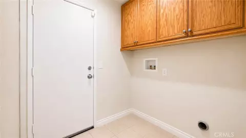 Other - 2324 E Newgrove, Lancaster, CA 93535 photo 7 of 9