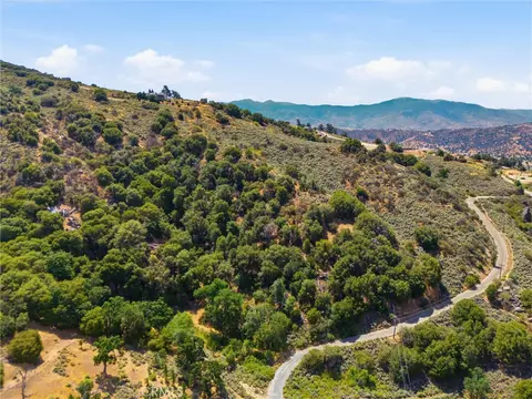 25200 Campground, Tehachapi, CA 93561 photo 3