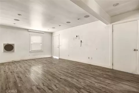 Living - 38587 E 9th St, Palmdale, CA 93550 photo 2 of 3