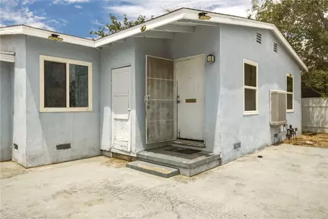 Exterior - 38587 E 9th St, Palmdale, CA 93550 photo 3 of 5