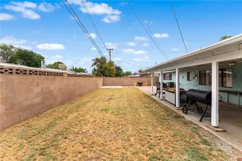 Exterior - 45228 Lorimer Ave, Lancaster, CA 93534 photo 5 of 9
