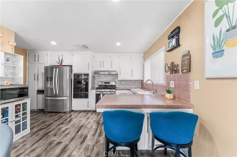 Kitchen - 45228 Lorimer Ave, Lancaster, CA 93534 photo 1 of 3
