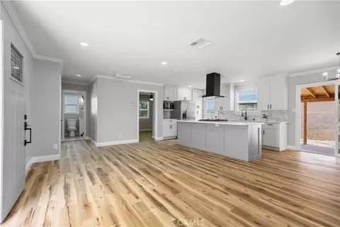 Entry Way - 38808 Juniper Tree Rd, Palmdale, CA 93551 photo 1 of 2
