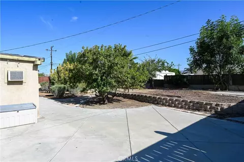Exterior - 1677 Arcane, Simi Valley, CA 93065 photo 11 of 16