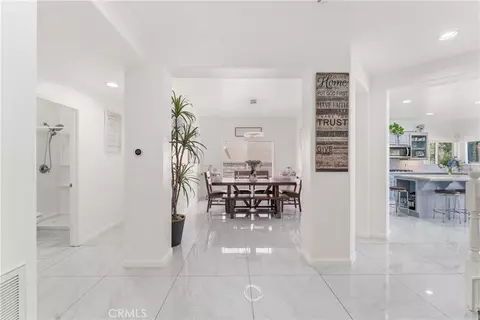 Entry Way - 42334 Daniel, Lancaster, CA 93536 photo 5 of 5