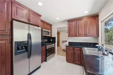 Kitchen - 2024 Riverbirch, Simi Valley, CA 93063 photo 1 of 3