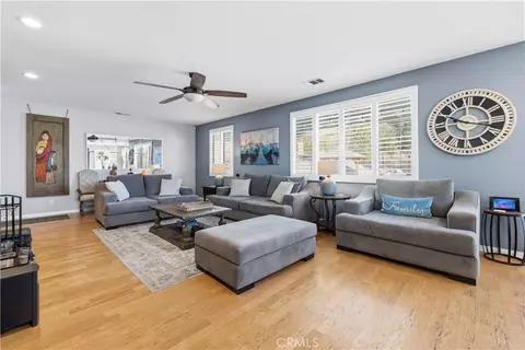Living - 31229 Cherry Dr, Castaic, CA 91384 photo 1 of 1