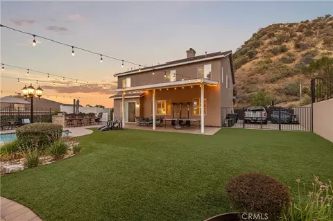 Exterior - 31229 Cherry Dr, Castaic, CA 91384 photo 5 of 7