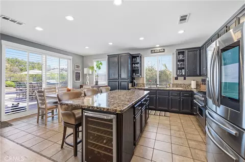Kitchen - 31229 Cherry Dr, Castaic, CA 91384 photo 1 of 5