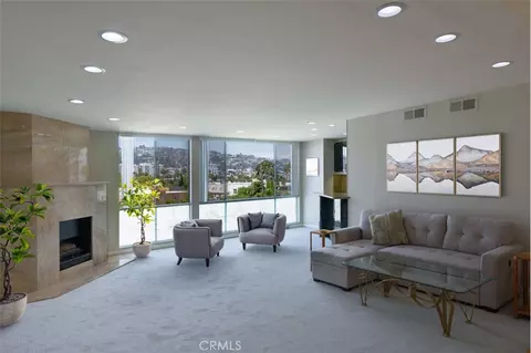 441 N Oakhurst #604, Beverly Hills, CA 90210