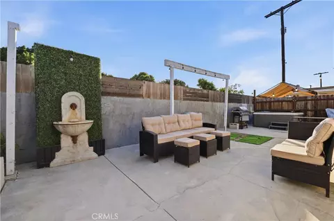 Exterior - 11863 Phillippi Ave, Pacoima, CA 91331 photo 5 of 7